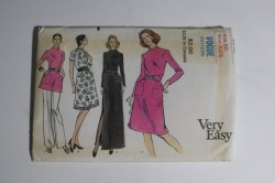 8240 SO EZ 70 VOGUE SS-LS COLLAR A-DRESS LENGTHS PATTERN 12